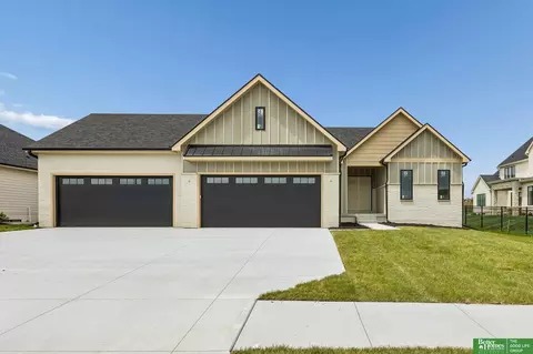 3308 S 206th St, Elkhorn, NE 68022