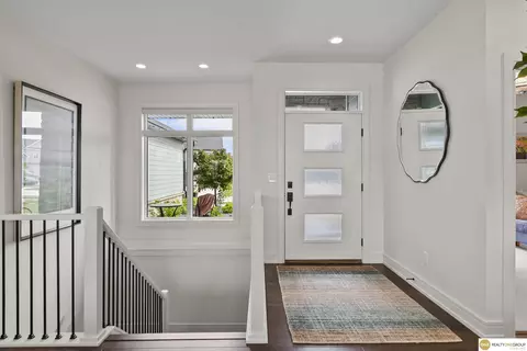 Entry Way - 1405 W Beartooth Dr, Lincoln, NE 68521 photo 2 of 2