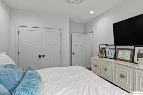 Bedroom - 1405 W Beartooth Dr, Lincoln, NE 68521 photo 5 of 5