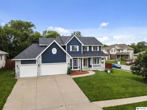 11828 S 52nd St, Papillion, NE 68133