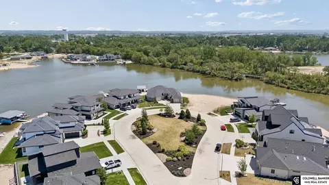 View/Area - 28401 Laurel Cir, Valley, NE 68064 photo 4 of 10