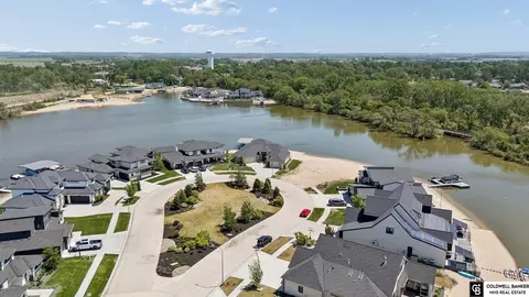 View/Area - 28401 Laurel Cir, Valley, NE 68064 photo 5 of 10