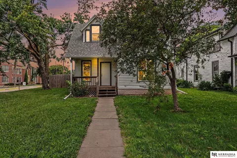 4604 Stockwell St, Lincoln, NE 68506