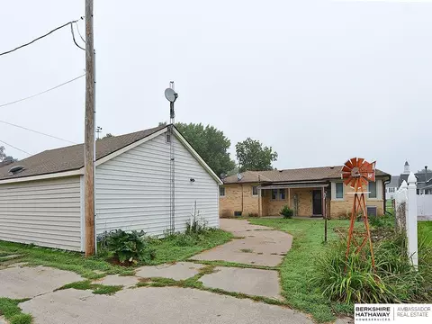 Exterior - 405 6th St, Scribner, NE 68057 photo 3 of 4
