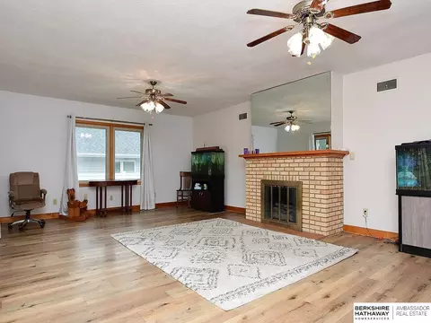 Living - 405 6th St, Scribner, NE 68057 photo 2 of 3