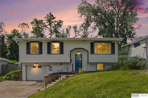 140 Debra Ave, Plattsmouth, NE 68048