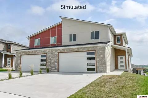10856 Legends Ln, Lincoln, NE 68527