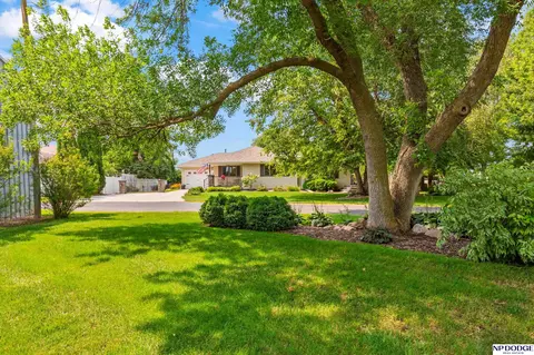 Exterior - 125 N 8th St, Lyons, NE 68038 photo 18 of 29