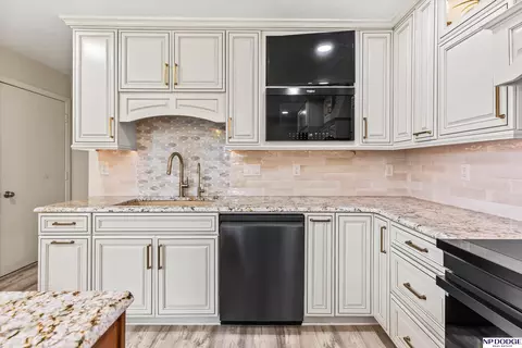 Kitchen - 125 N 8th St, Lyons, NE 68038 photo 8 of 8