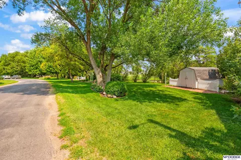 Exterior - 125 N 8th St, Lyons, NE 68038 photo 24 of 29