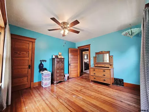 Bedroom - 309 S Main St, Sutton, NE 68979 photo 5 of 8
