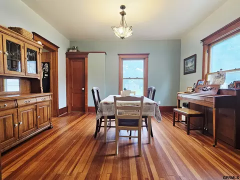 Dining - 309 S Main St, Sutton, NE 68979 photo 2 of 2