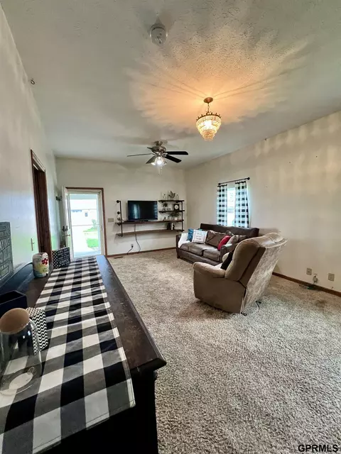 Living - 421 N Union Ave, Exeter, NE 68351 photo 4 of 4