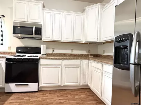 Kitchen - 421 N Union Ave, Exeter, NE 68351 photo 5 of 6