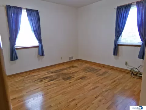 Bedroom - 321 S 22 St, Beatrice, NE 68310 photo 3 of 3