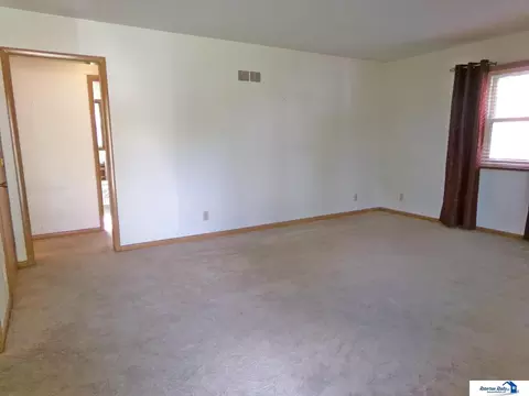 Living - 321 S 22 St, Beatrice, NE 68310 photo 3 of 5