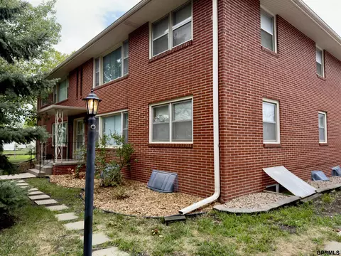 2500 J St, Lincoln, NE 68510