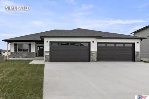 1416 N 104th St, Lincoln, NE 68527