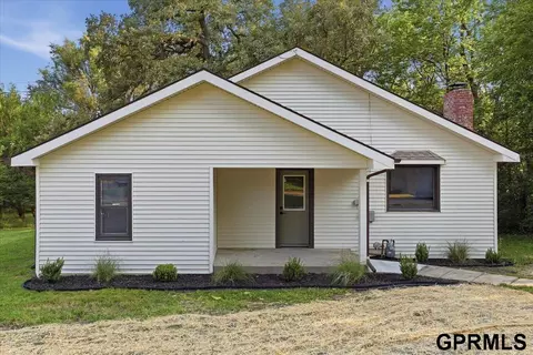 702 S 15th St, Nebraska City, NE 68410