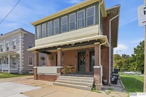122-124 N 30th St, Omaha, NE 68131