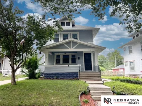 1933 Harwood St, Lincoln, NE 68502