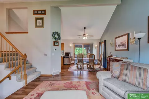 8859 N 82nd Ave, Omaha, NE 68122