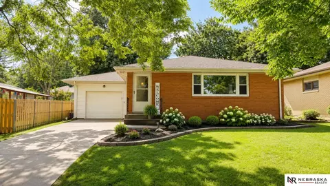 4431 S 46th St, Lincoln, NE 68516