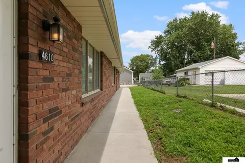 4608 Adams St, Lincoln, NE 68504