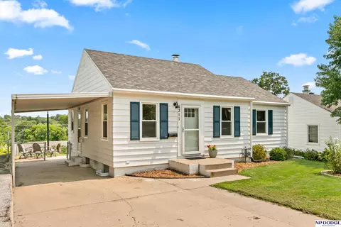 1311 S 52nd Ave, Omaha, NE 68106