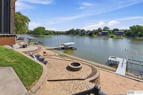 View/Area - 527 Waterloo Dr, Waterloo, NE 68069 photo 2 of 20