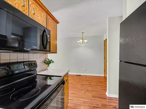 Kitchen - 311 E 17th Ave, Bellevue, NE 68005 photo 3 of 3