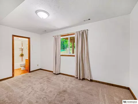 Bedroom - 311 E 17th Ave, Bellevue, NE 68005 photo 9 of 10
