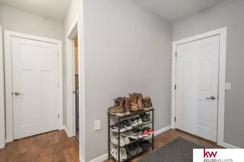 Entry Way - 114 Sunset Dr, Hebron, NE 68370 photo 1 of 2