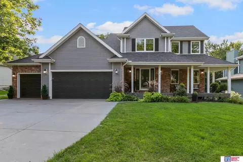 7125 Beaver Hollow Cir, Lincoln, NE 68516
