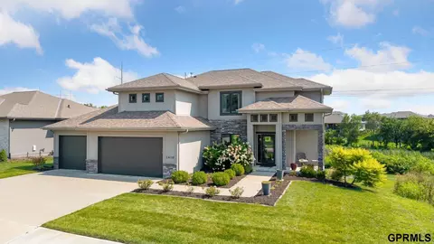 2419 N 187 Ave, Elkhorn, NE 68022