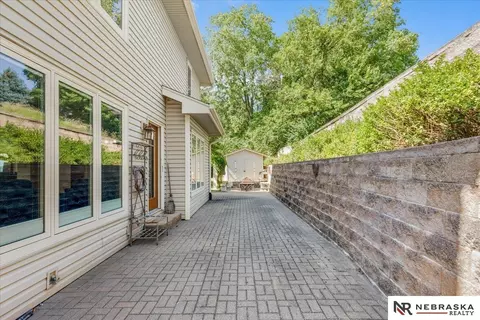 Exterior - 807 Forestview Cir, Bellevue, NE 68005 photo 1 of 5