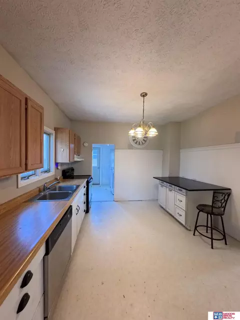 Kitchen - 401 E 7th St, Stromsburg, NE 68666 photo 3 of 4