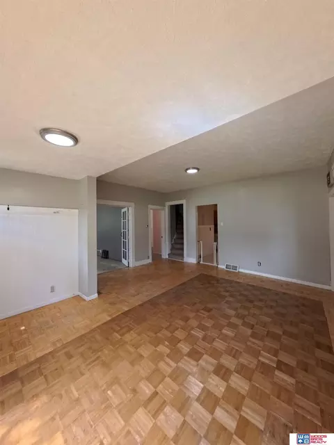Living - 401 E 7th St, Stromsburg, NE 68666 photo 2 of 2