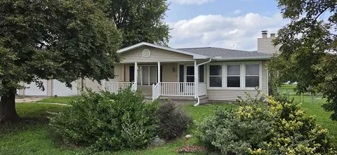808 E 8th St, Columbus, NE 68601