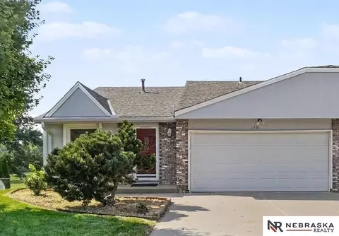 11736 Ruggles Cir, Omaha, NE 68164