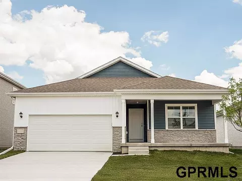12664 S 206th St, Gretna, NE 68028