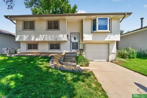 440 Mormon Trl, Lincoln, NE 68521