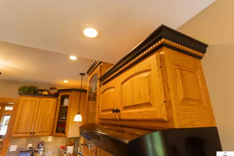 Kitchen - 1915 24 Rd, Gresham, NE 68367 photo 11 of 11