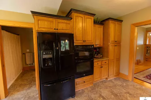 Kitchen - 1915 24 Rd, Gresham, NE 68367 photo 6 of 11