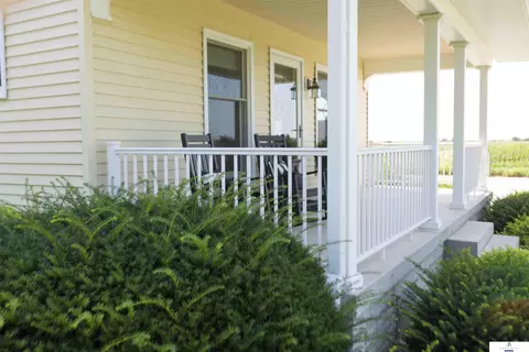 Exterior - 1915 24 Rd, Gresham, NE 68367 photo 1 of 3