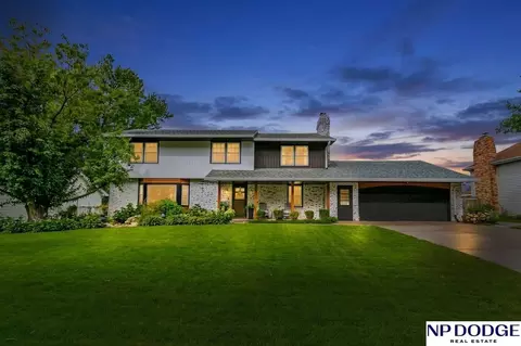 836 S 131 Ave, Omaha, NE 68154