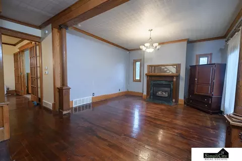Living - 653 N Dakota St, Superior, NE 68978 photo 1 of 3