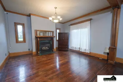 Living - 653 N Dakota St, Superior, NE 68978 photo 2 of 3