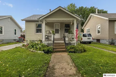 1350 Chautauqua Ave, Lincoln, NE 68510