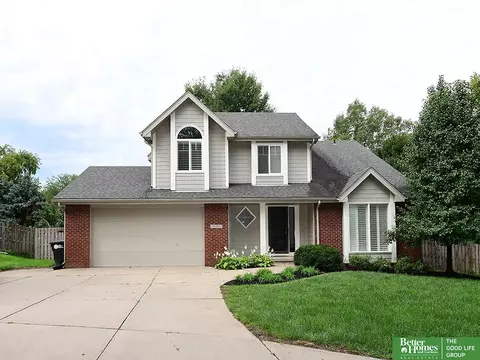 16321 Charles Cir, Omaha, NE 68118